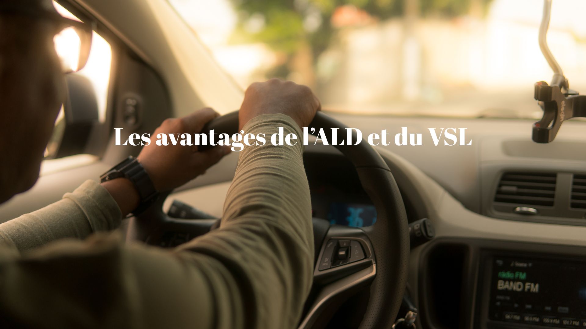 Un chauffeur VSL qui dépose son patient à l'hôpital